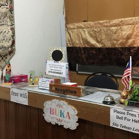 Pesona Backpackers Inn Kota Bharu Bagian luar foto