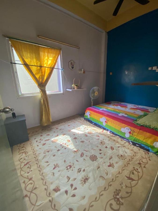 Pesona Backpackers Inn Kota Bharu Bagian luar foto