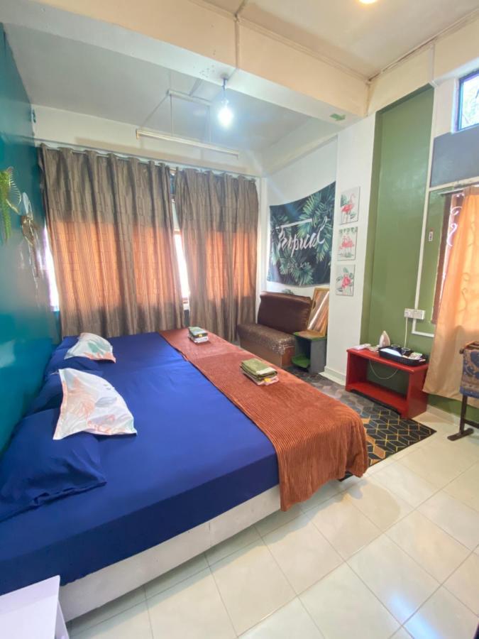 Pesona Backpackers Inn Kota Bharu Bagian luar foto