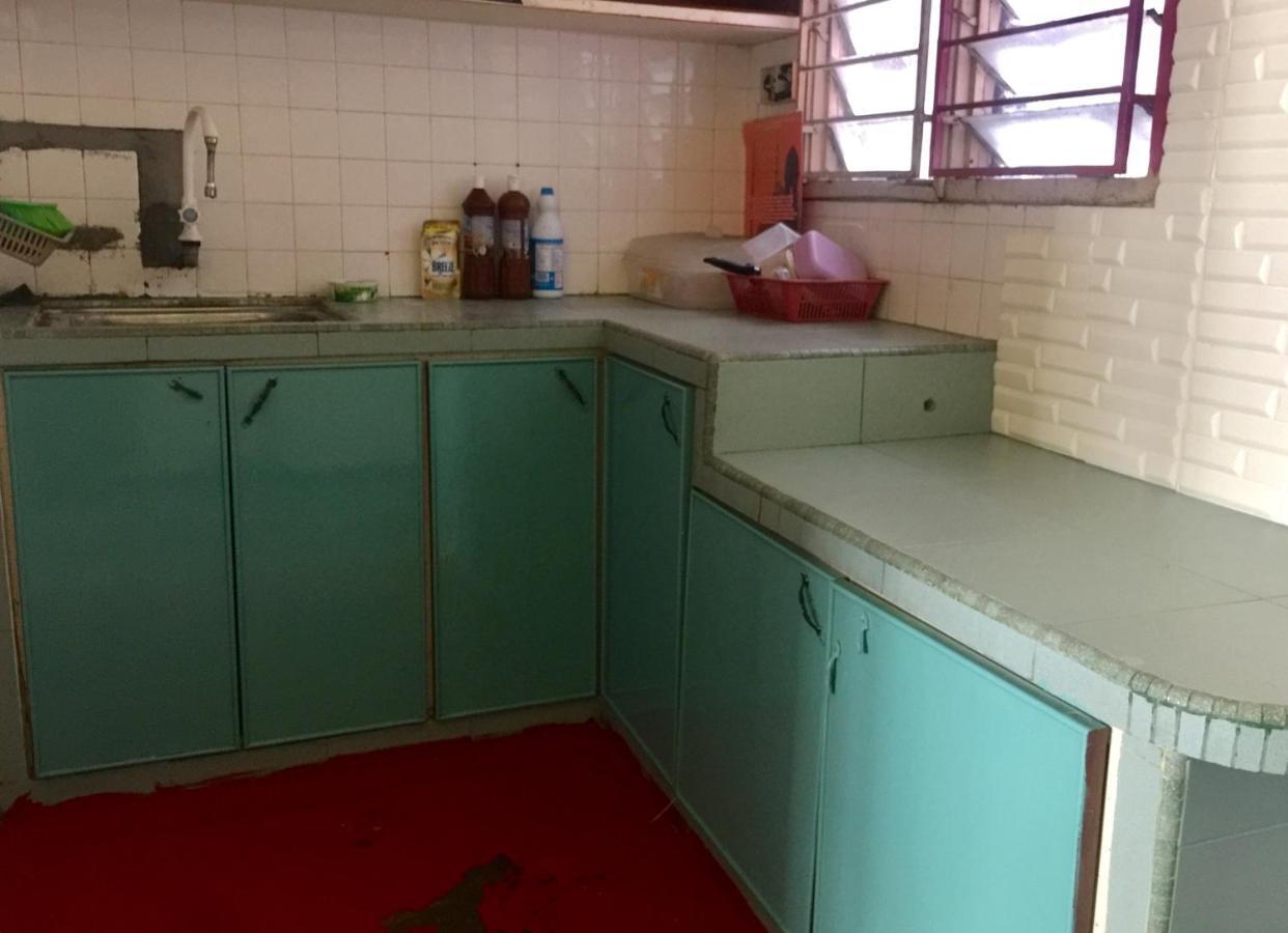 Pesona Backpackers Inn Kota Bharu Bagian luar foto